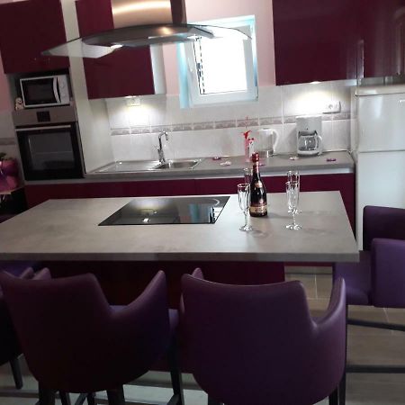 Apartment Vana Трогір Екстер'єр фото
