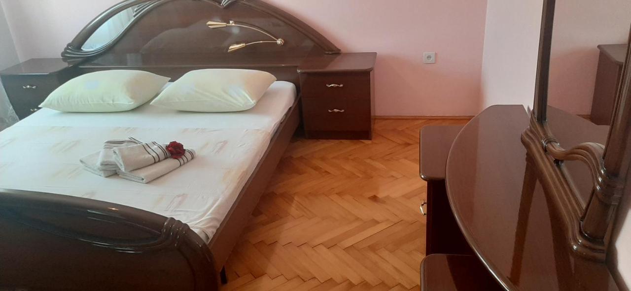 Apartment Vana Трогір Екстер'єр фото
