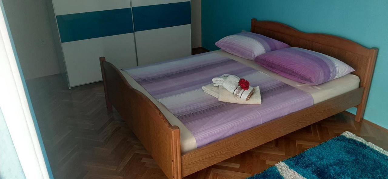 Apartment Vana Трогір Екстер'єр фото