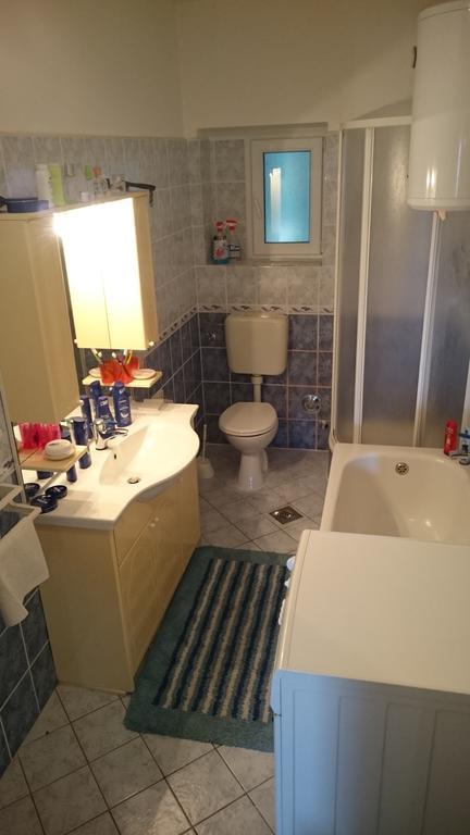 Apartment Vana Трогір Екстер'єр фото